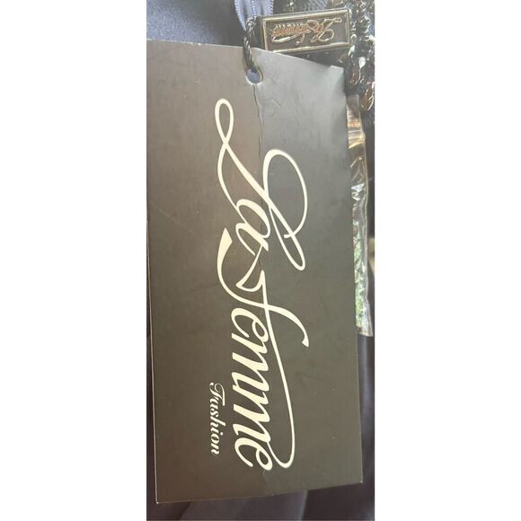 La Femme 25996 - Embellished Pleated Long Dress in Navy NWT Size 0 - Picture 6 of 6